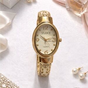 Vintage Y2K Gold Cuff Watch | Studio Time Hinged Bangle
